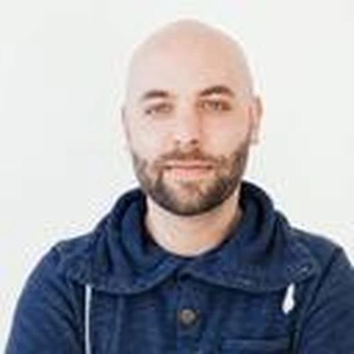 Markus T.